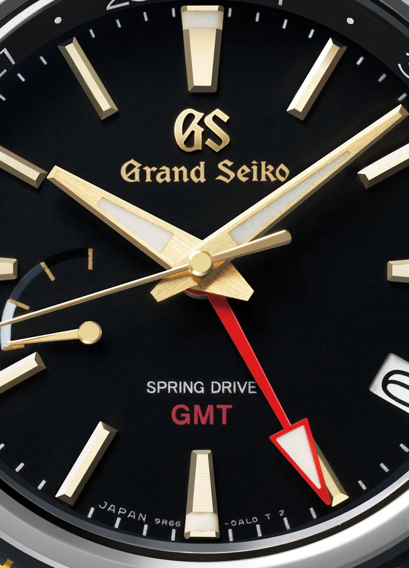 Spring Drive GMT SBGE215 - Image 3